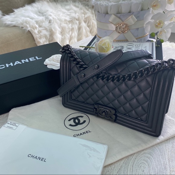 Chanel So Black Boy Bag sz Medium - Picture 10 of 15